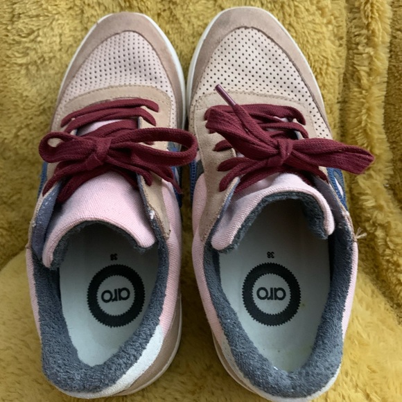 Miz Mooz ARO Jane Sneaker Size 38 US 7 - Picture 5 of 10